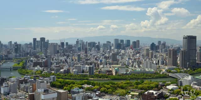 Ufoto-wiki-01 Osaka-Skyline May2014 in Osaka, Japan